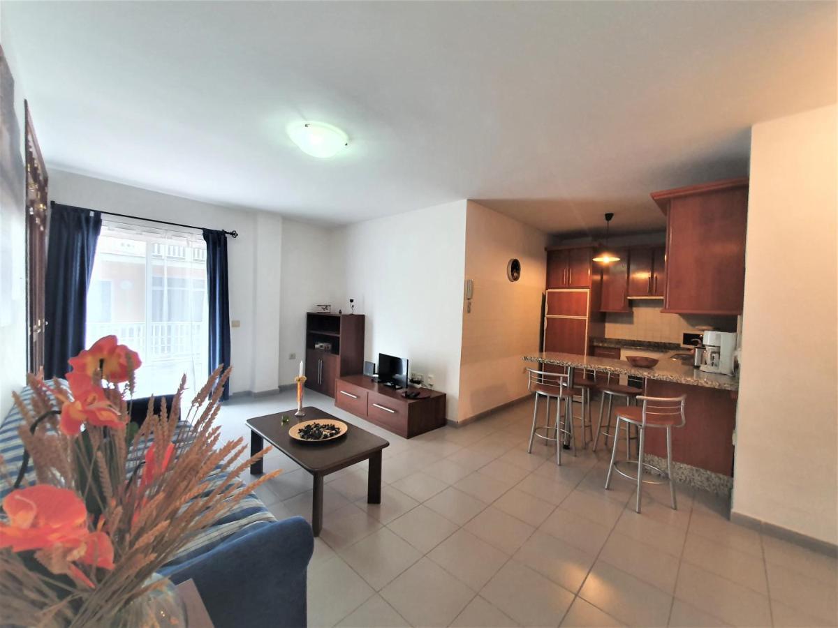Cristi Puerto Santiago Apartment By Hrtenerife Net ปัวร์โตเดซานตีอาโก ภายนอก รูปภาพ